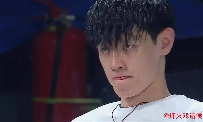 李添荣砍下30分上海仍负首钢 遭遇五连败 曾凡博贡献10分