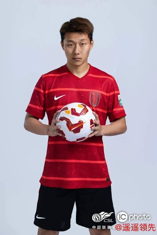 骨干续约新援加盟 成都蓉城新赛季阵容陆续亮相