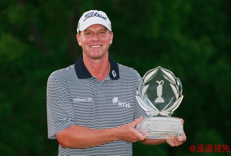 高尔夫成为史翠克一家的运动 妻子的好胜心比他大